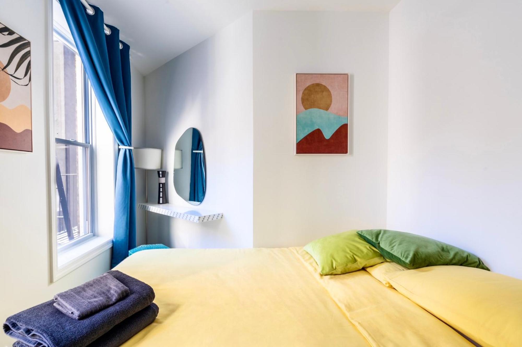 Homelike Suites In The Heart Of China Town นิวยอร์ก ภายนอก รูปภาพ