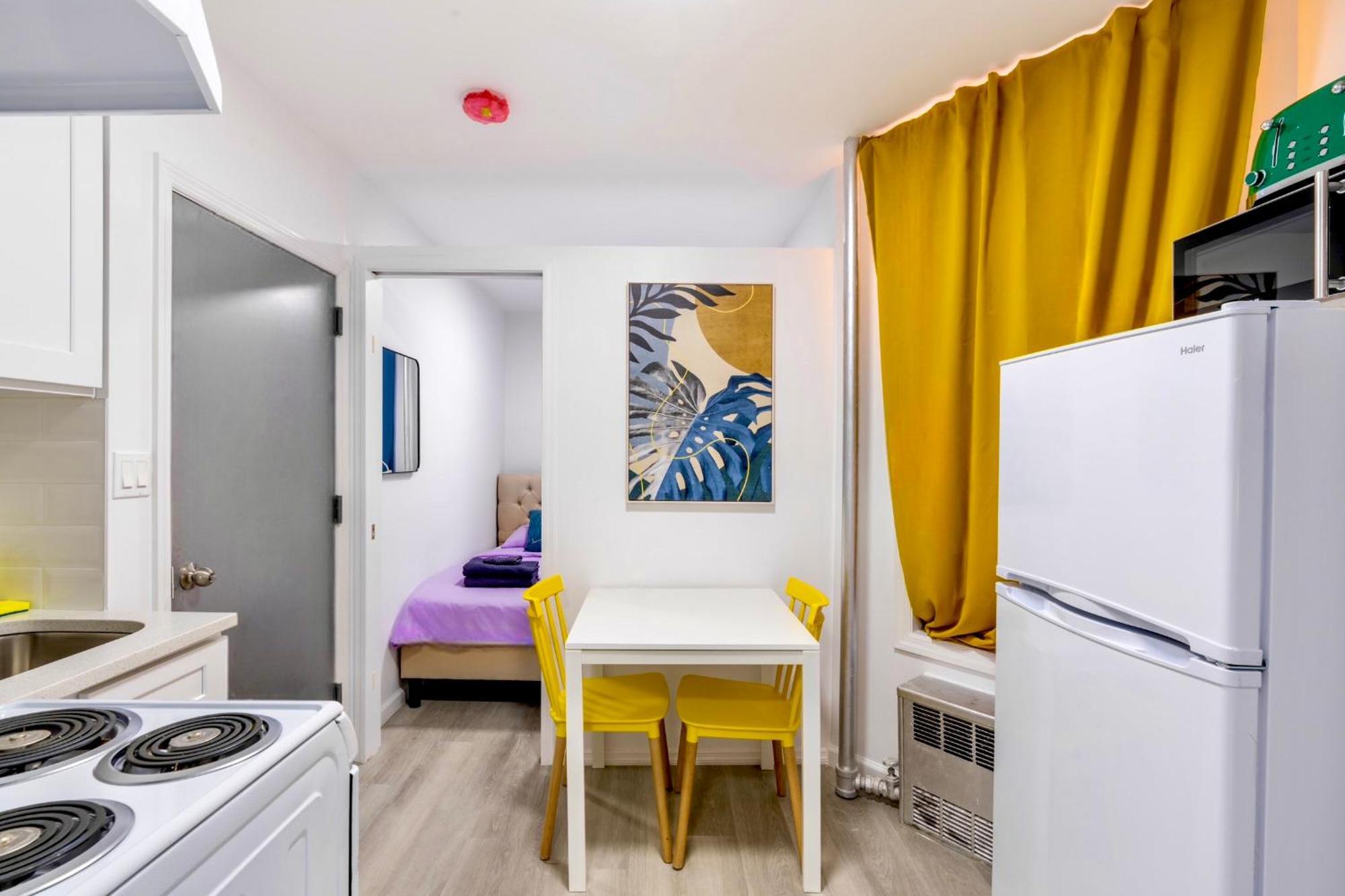 Homelike Suites In The Heart Of China Town นิวยอร์ก ภายนอก รูปภาพ